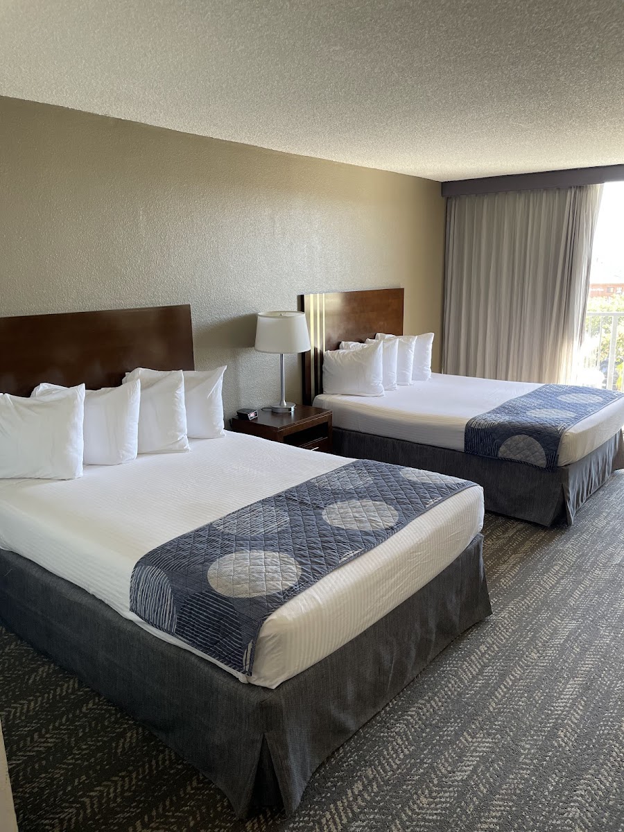 Best Western Yacht Harbor Hotel