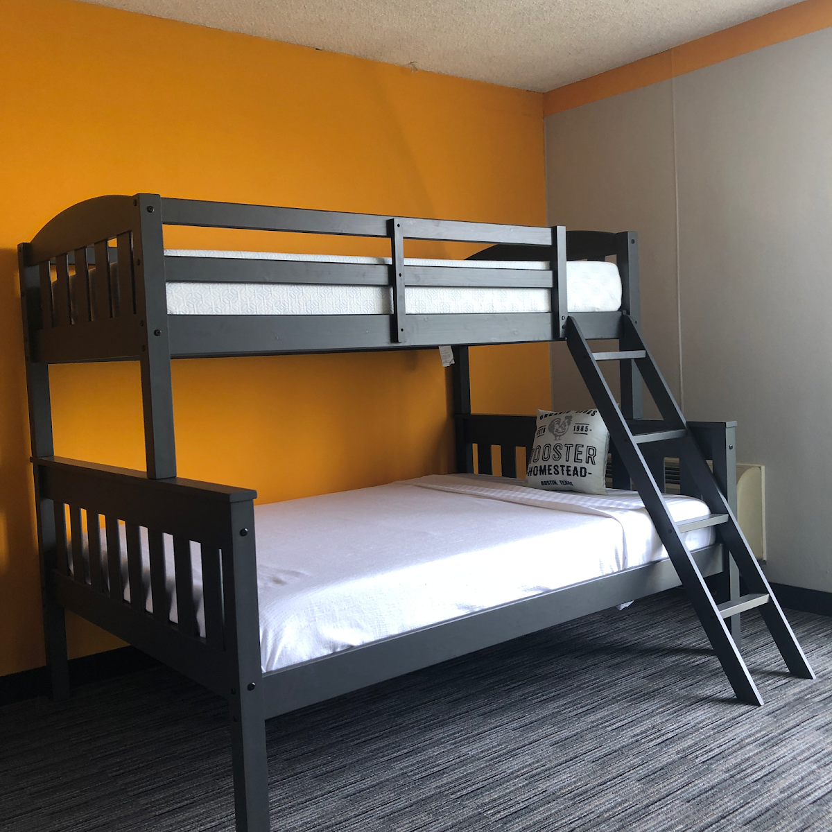 Glendale Express Hotel