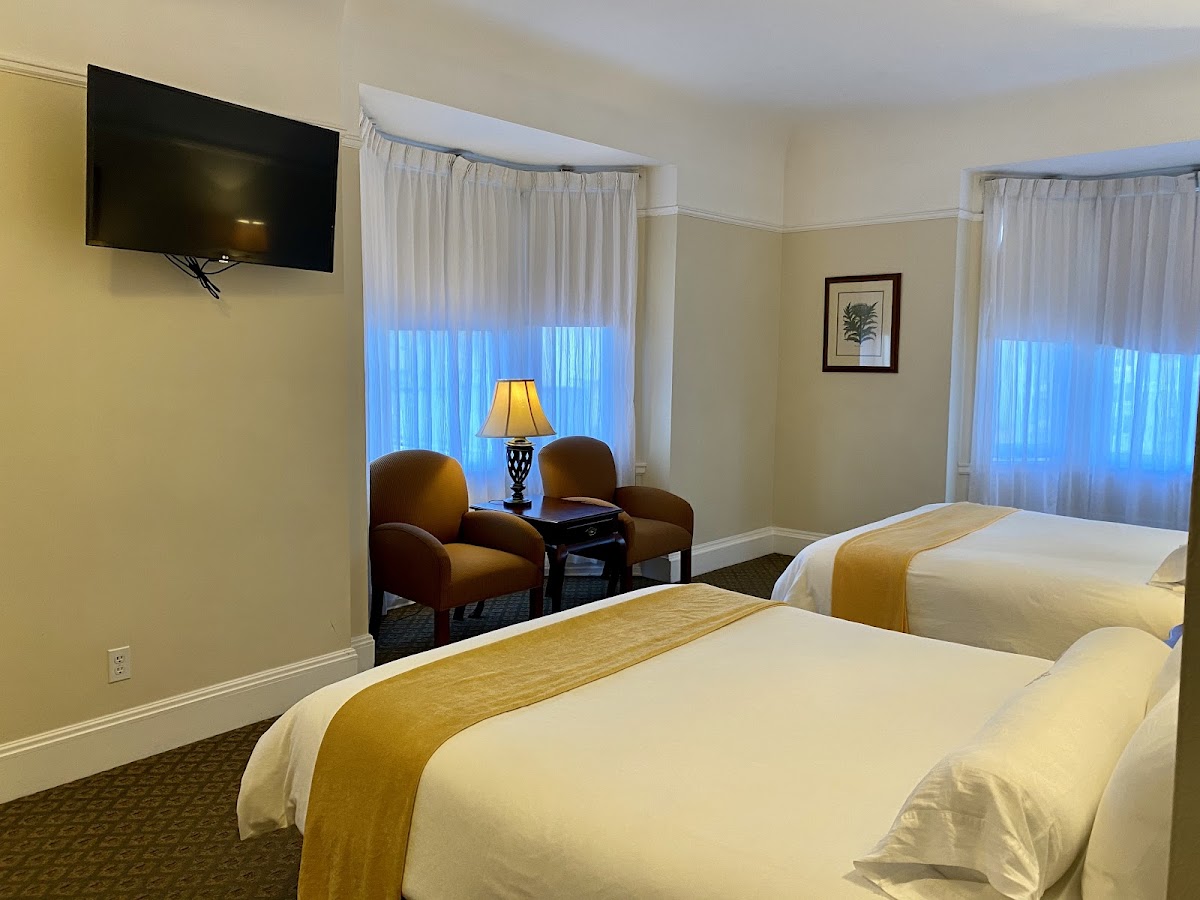 Beresford Arms Hotel