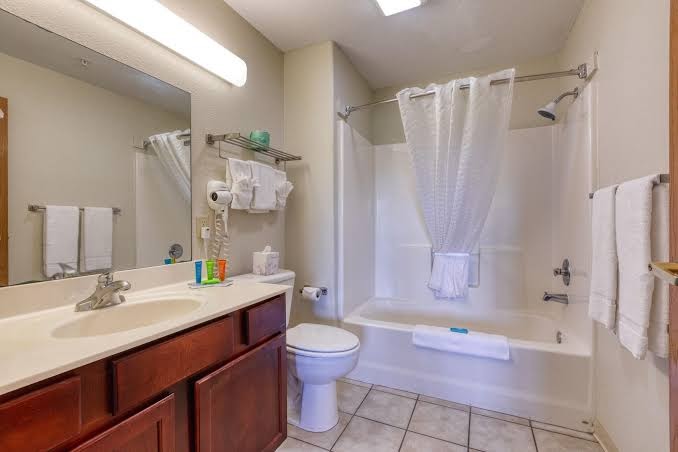 All Towne Suites