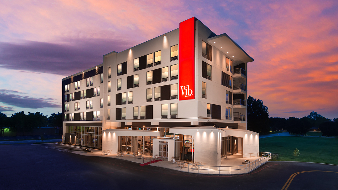 Best Western Plus Grosvenor Airport Hotel