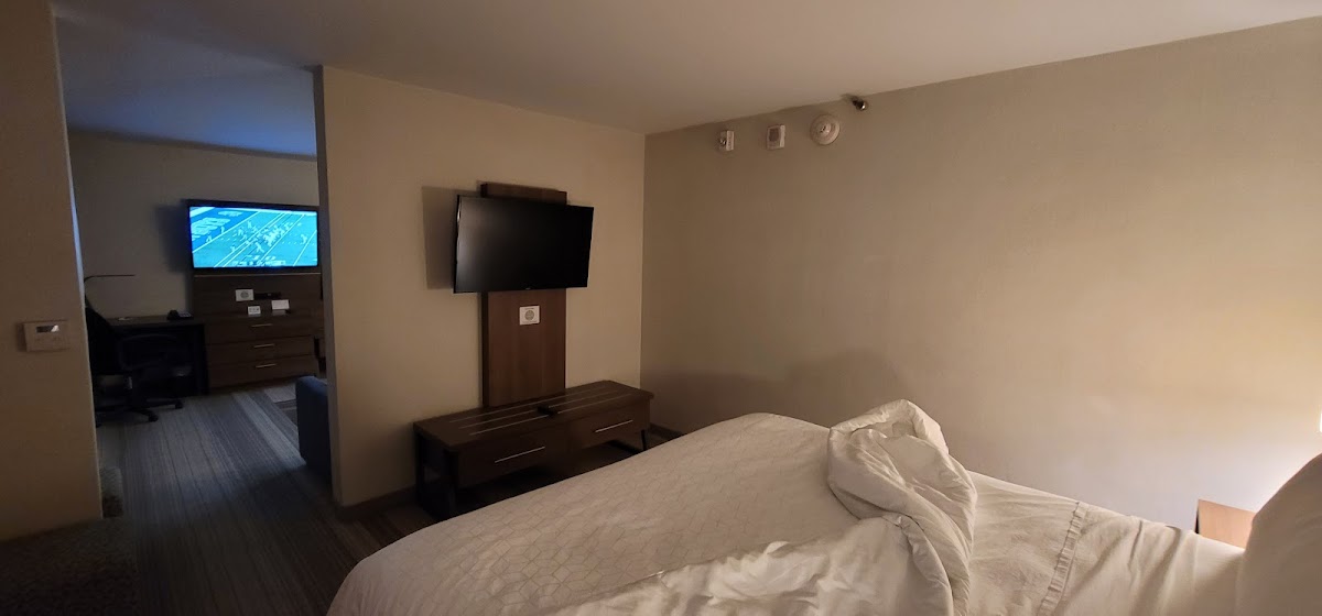 Holiday Inn & Suites Anaheim - Fullerton