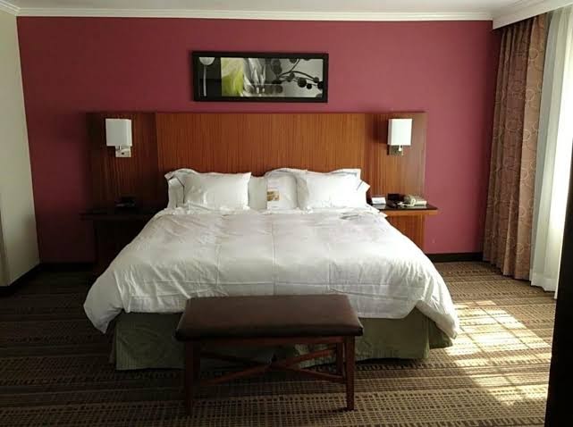 DoubleTree by Hilton Chatsworth