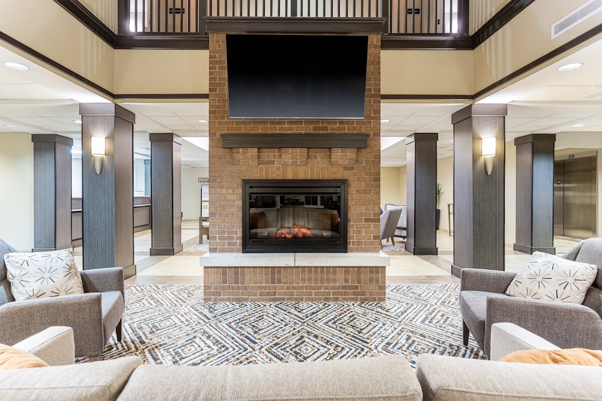 Candlewood Suites Building 540