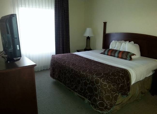 Staybridge Suites Elkhart North by IHG