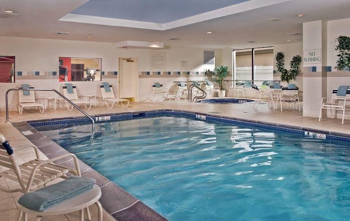 Courtyard by Marriott Long Island MacArthur Airport