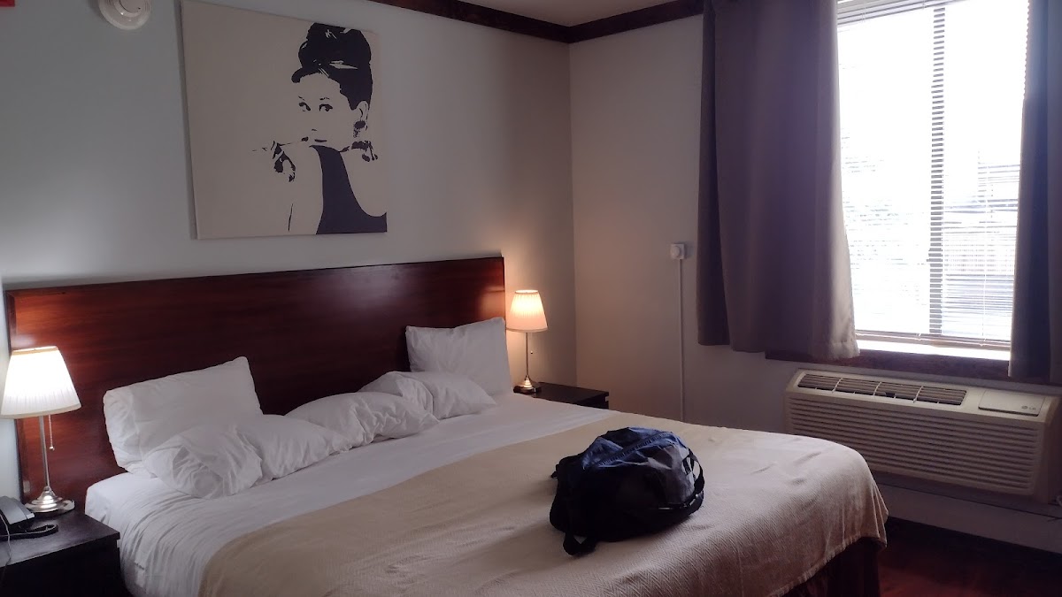 LIC Hotel