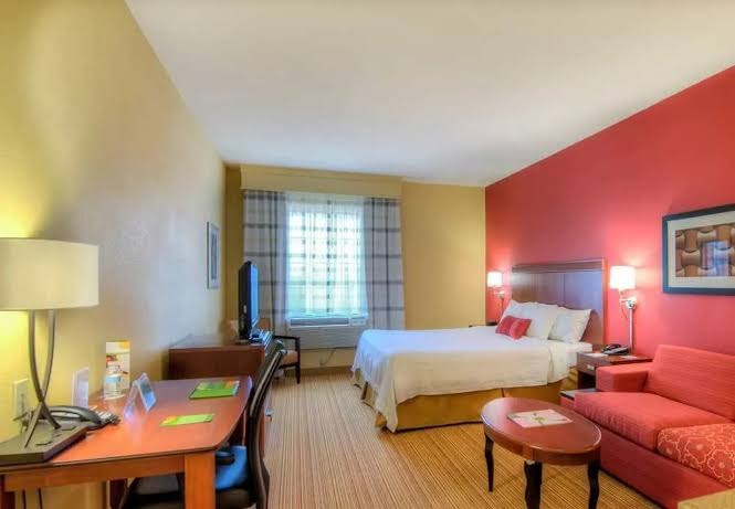 Courtyard by Marriott Raleigh Crabtree Valley