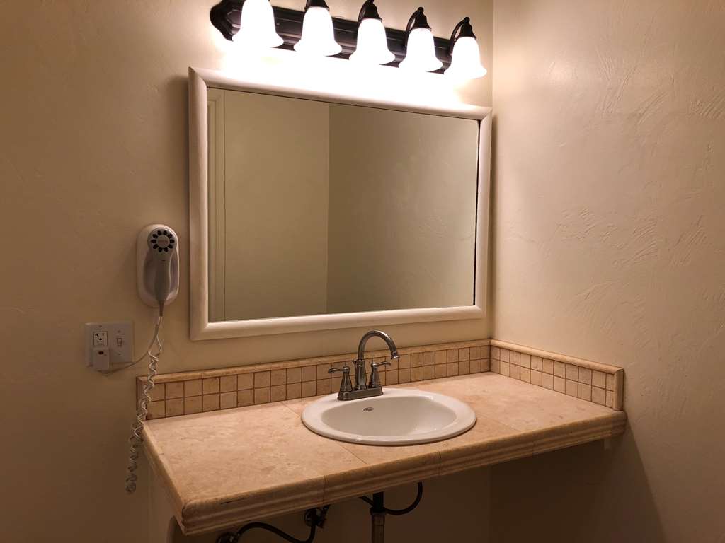 Best Western Country Lane Inn