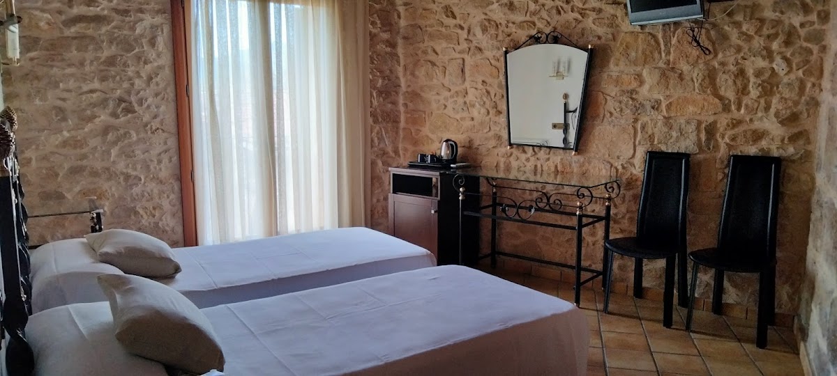 HOTEL EL CASTELL