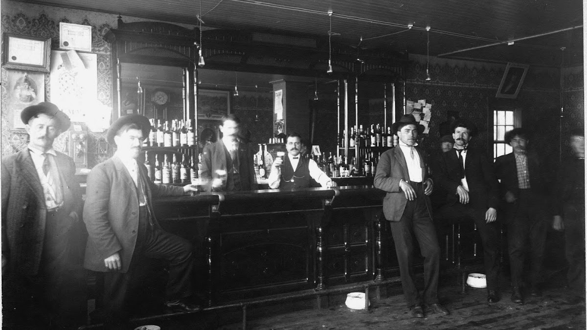 The Alaskan Hotel & Bar