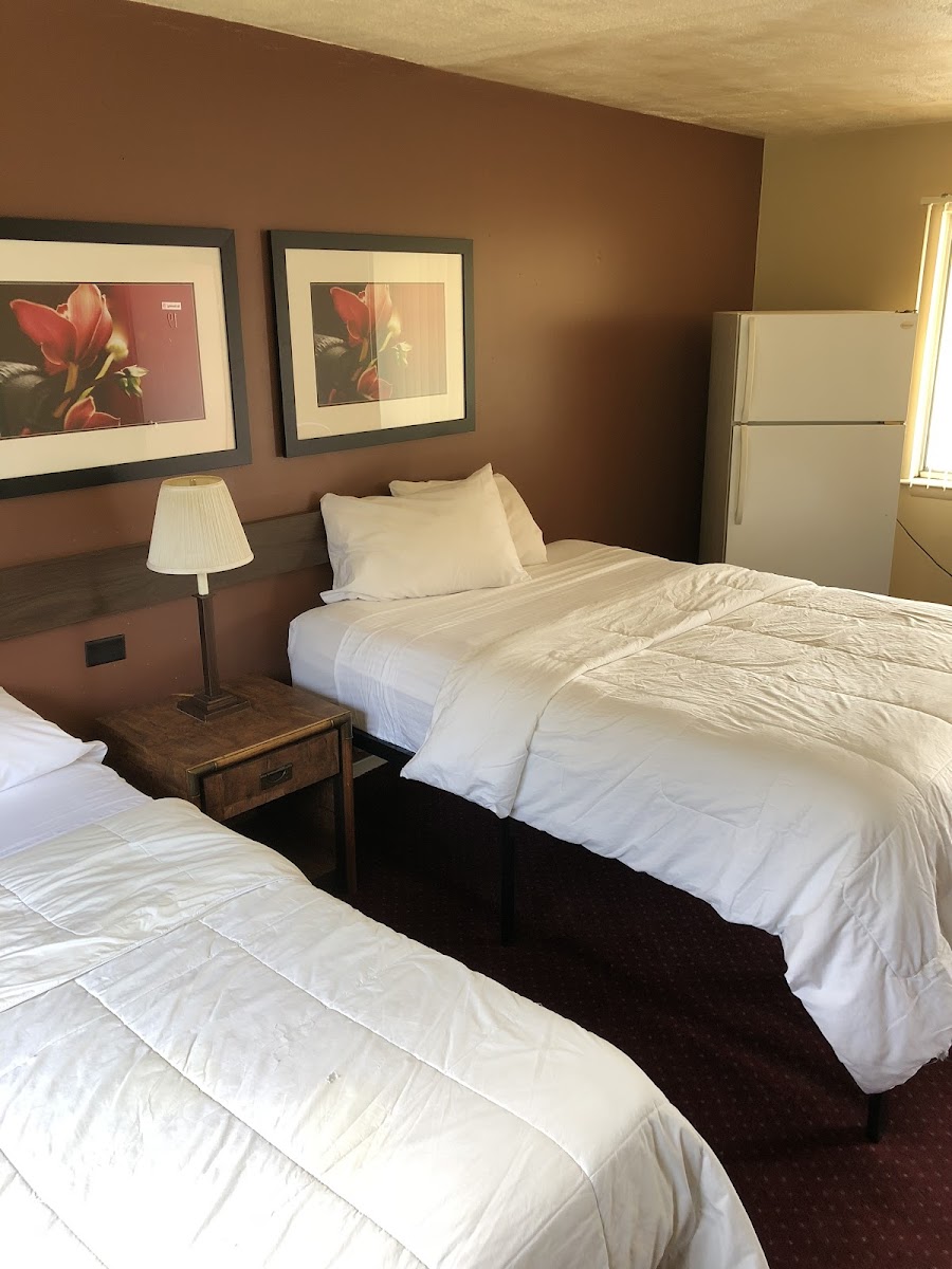 Country Meadow Inn