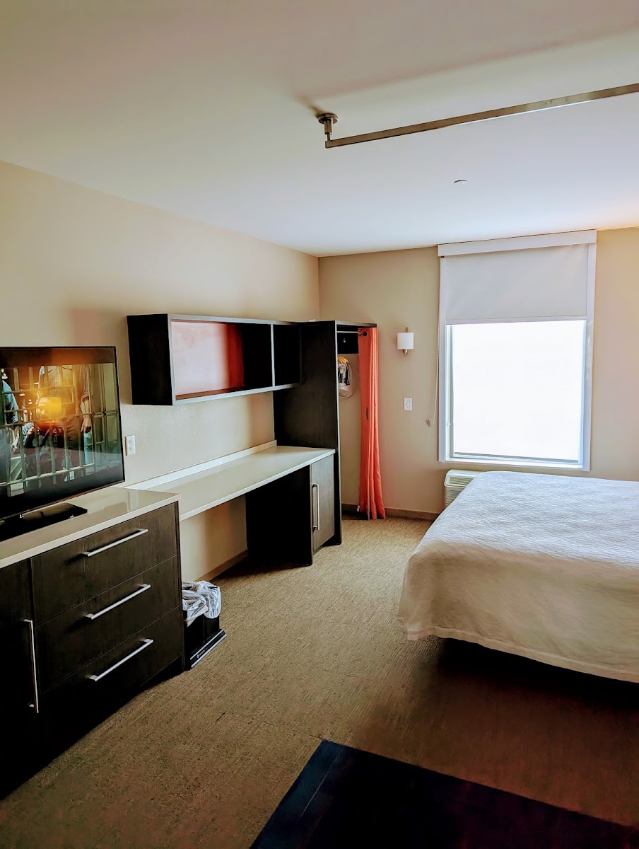 Home2 Suites by Hilton Charlottesville Downtown