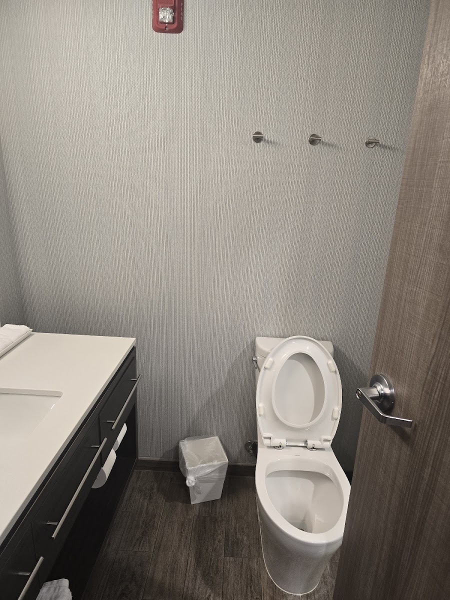 Home2 Suites by Hilton Charlottesville Downtown