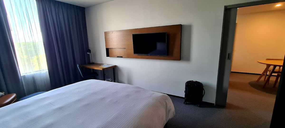 Holiday Inn Sydney St Marys by IHG