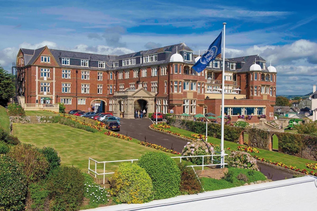 The Victoria Hotel & Source Spa