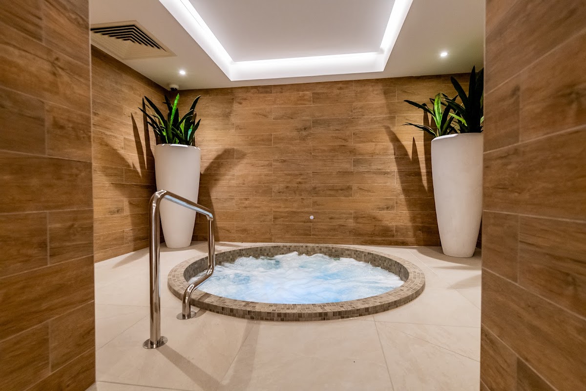 The Victoria Hotel & Source Spa