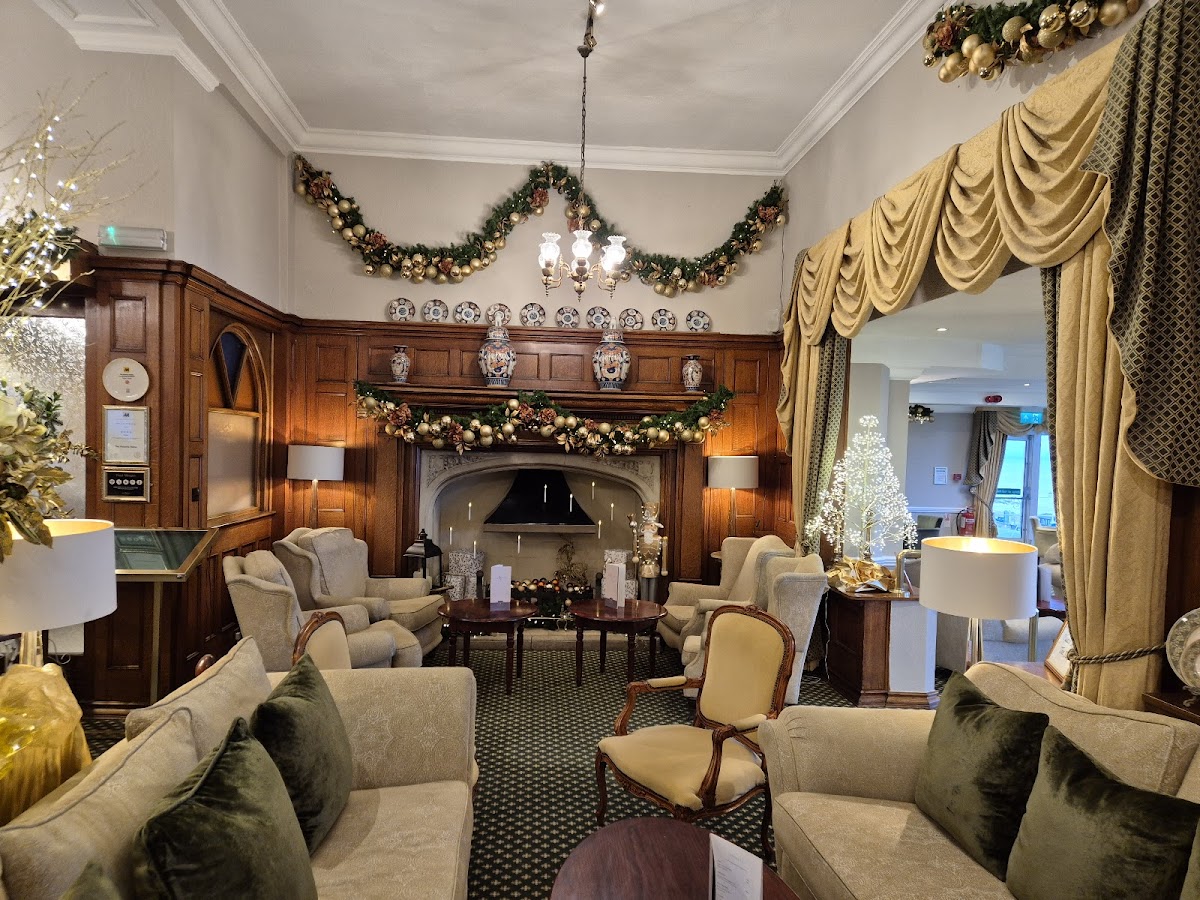 The Victoria Hotel & Source Spa