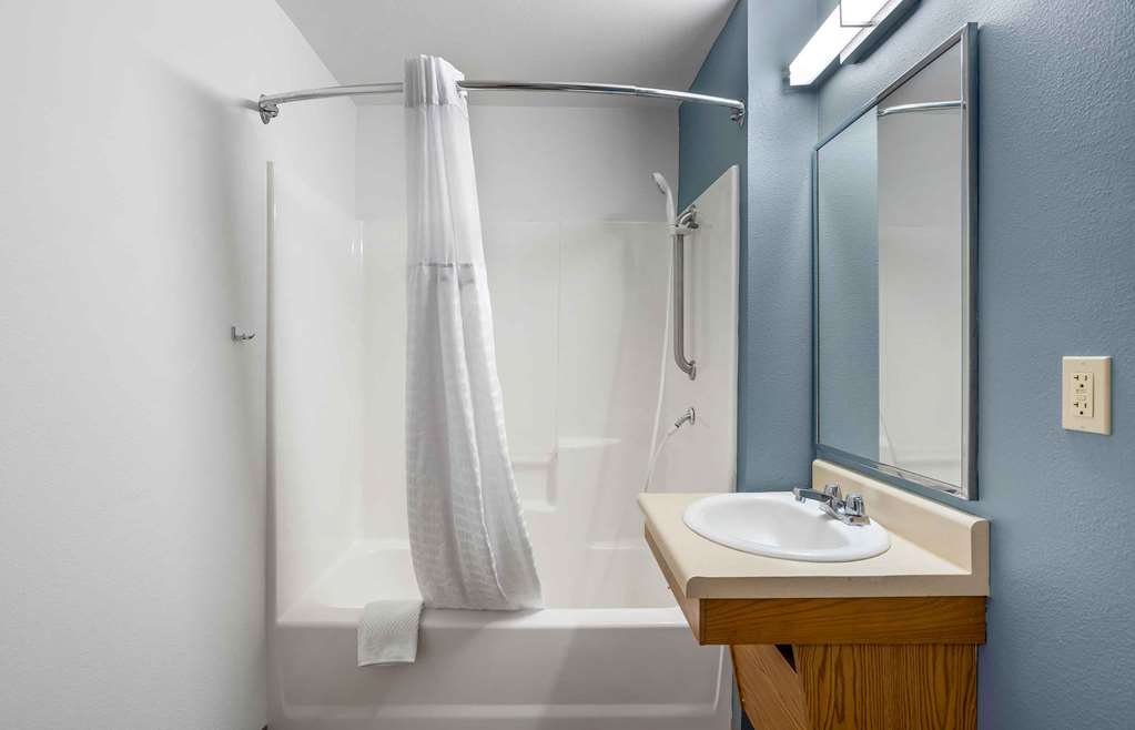 Extended Stay America Select Suites- Indianapolis - Plainfield