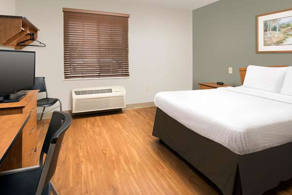 Extended Stay America Select Suites- Indianapolis - Plainfield