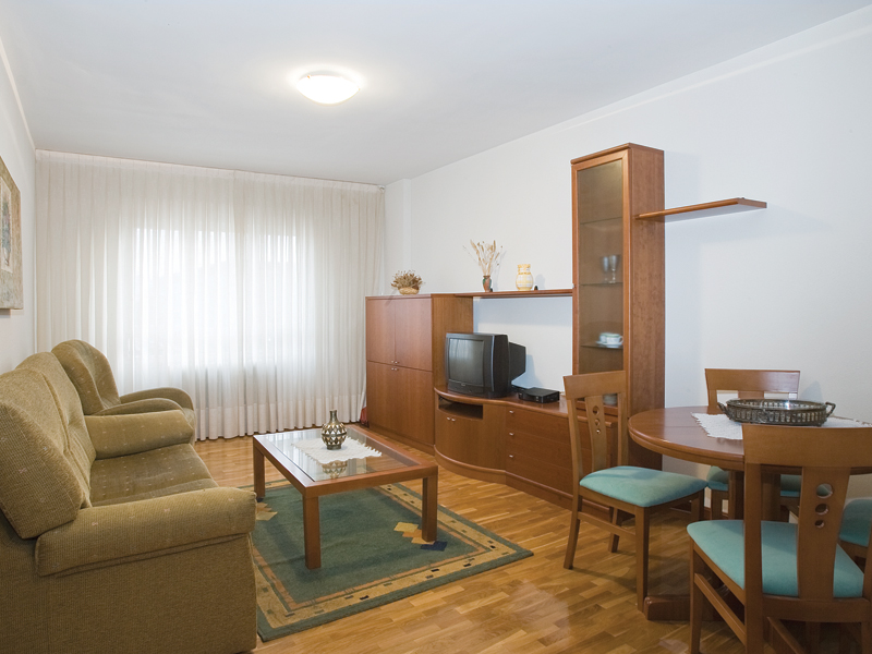 Apartamentos La Aurora