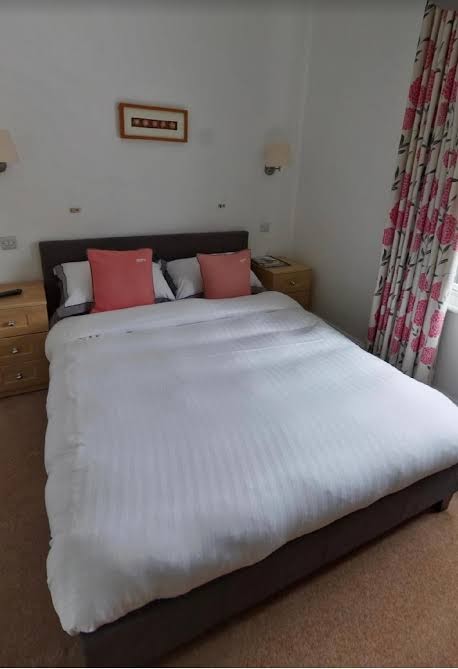 The George Hotel