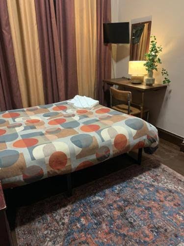 Four Stars Hotel