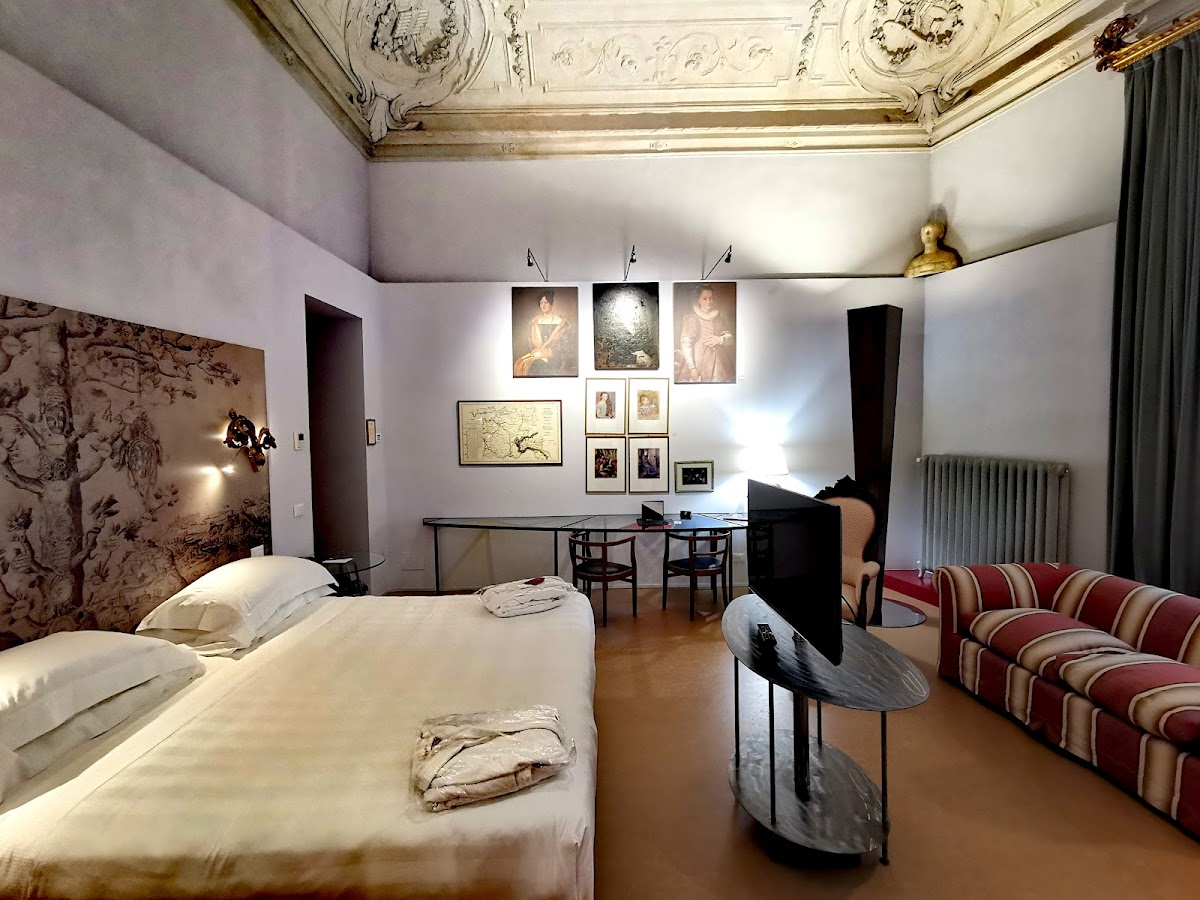 Leone Blu Suites | UNA Esperienze