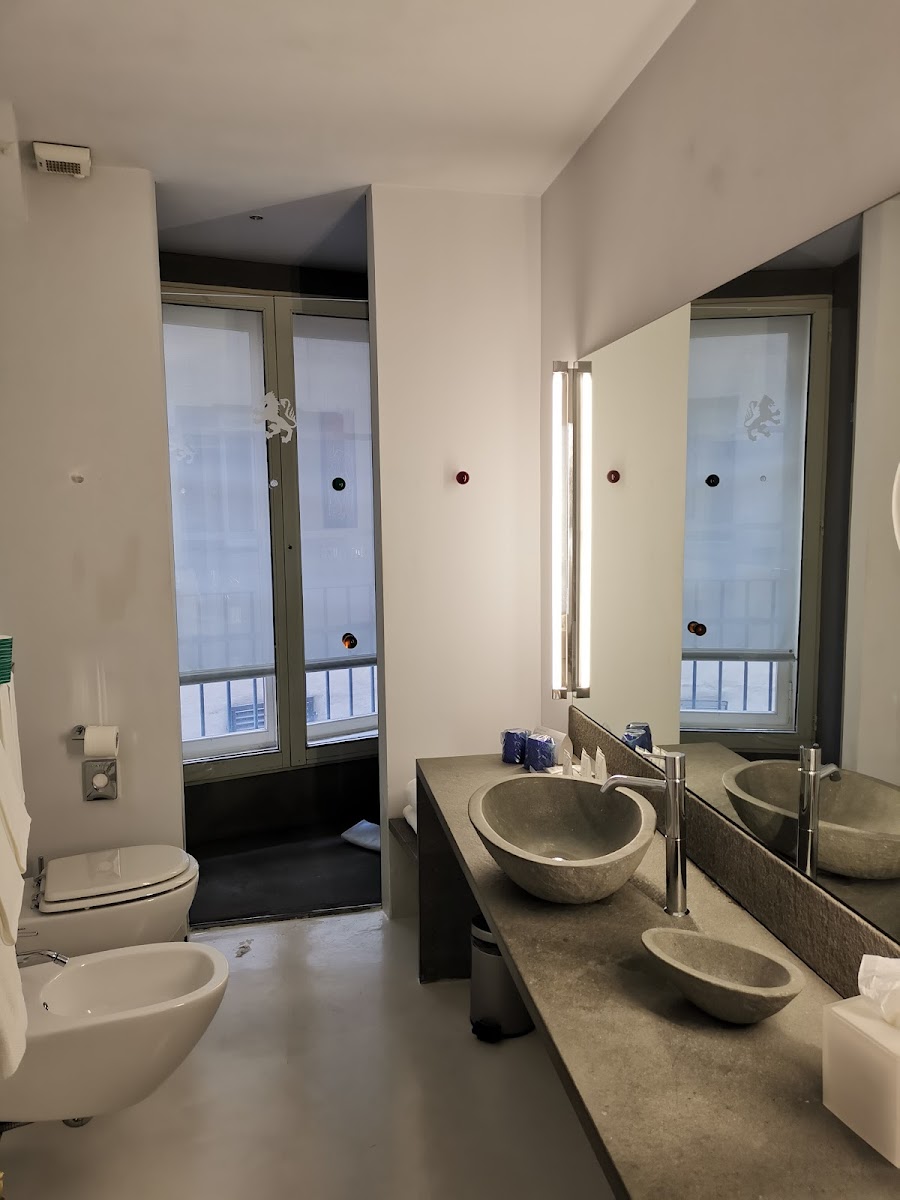 Leone Blu Suites | UNA Esperienze