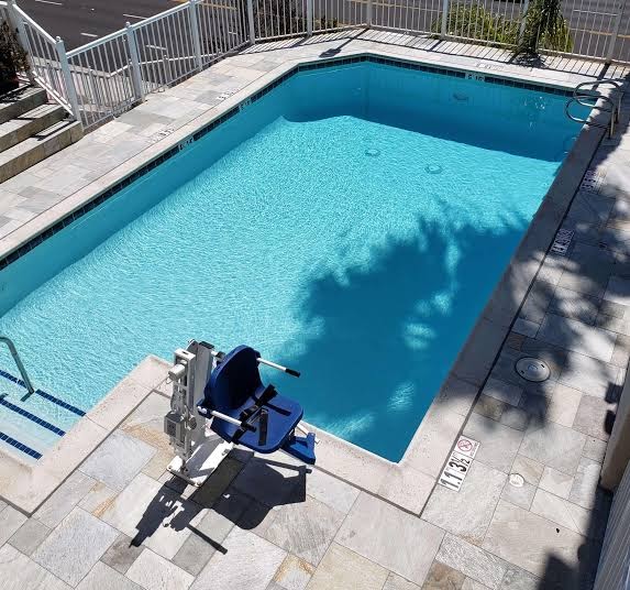 Best Western Plus Marina Shores Hotel