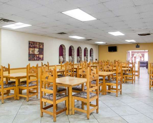 Econo Lodge Carlsbad Caverns Area