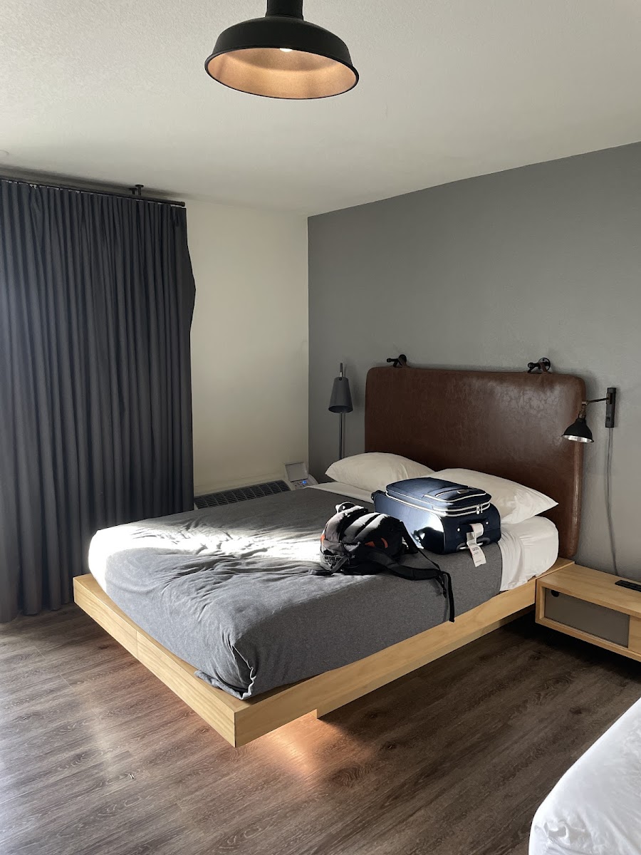 Moxy Phoenix Tempe/ASU Area