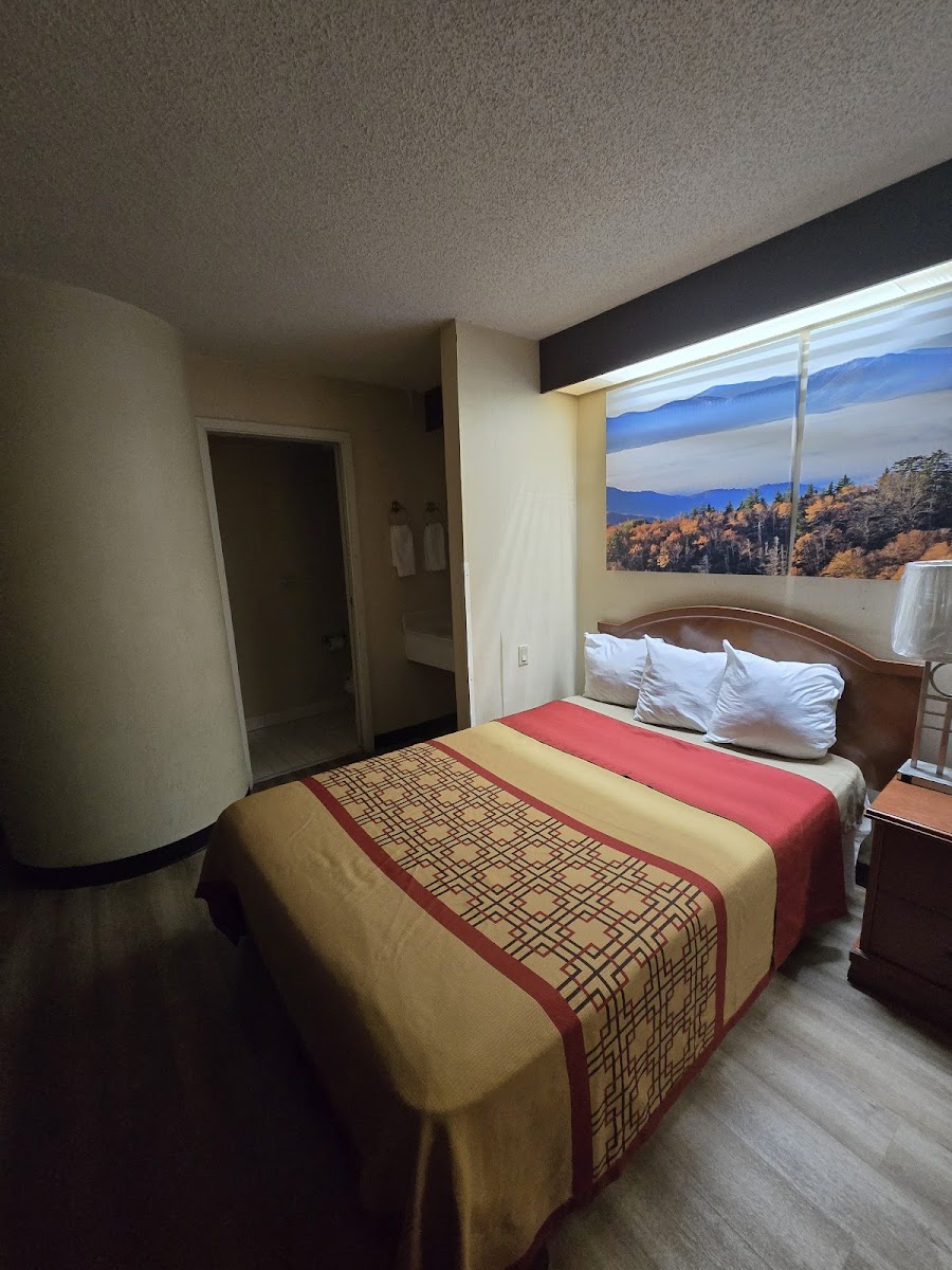 Days Inn by Wyndham Yadkinville