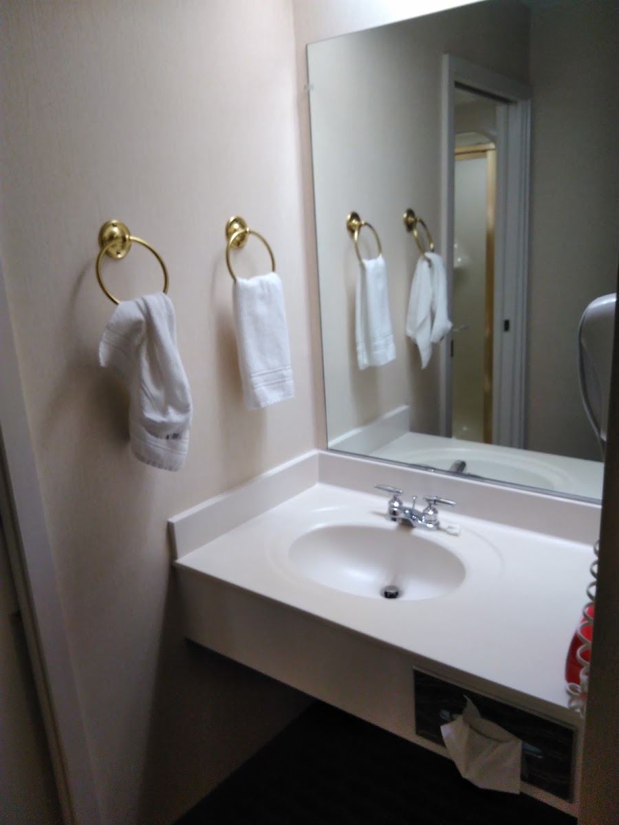 Days Inn by Wyndham Yadkinville