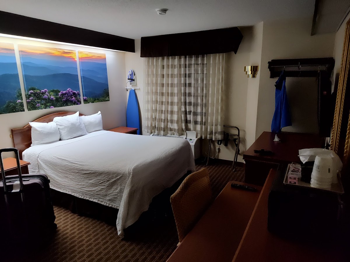 Days Inn by Wyndham Yadkinville