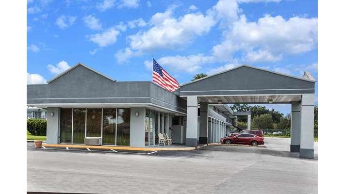 Super 8 by Wyndham Ocala I-75