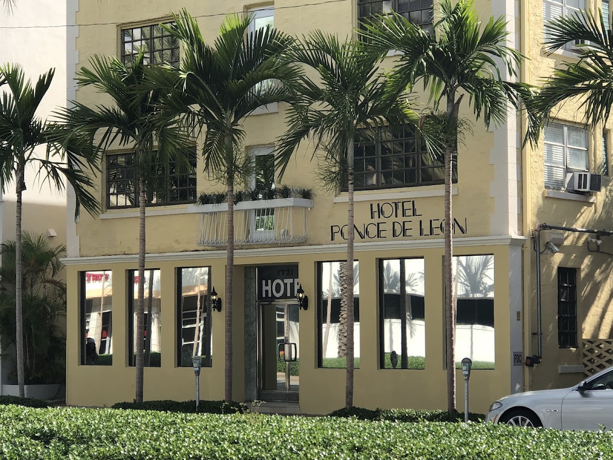 Ponce De Leon Hotel