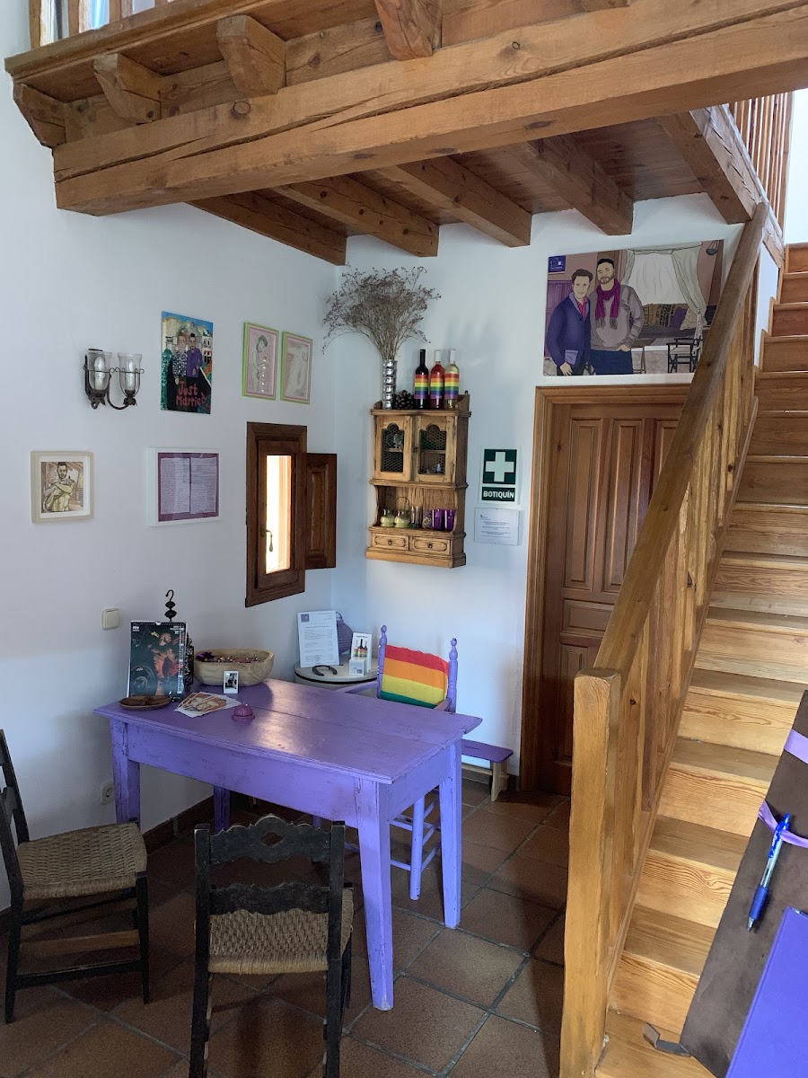 La Casona de Castilnovo - gay only rural hôtel