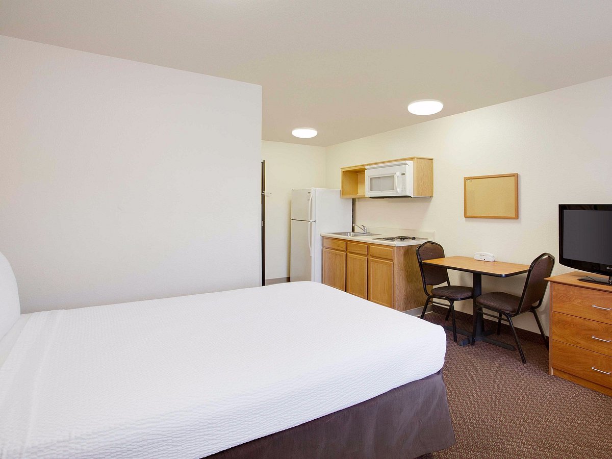 Courtyard by Marriott Los Angeles Burbank Airport