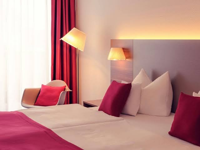PLAZA INN Regensburg