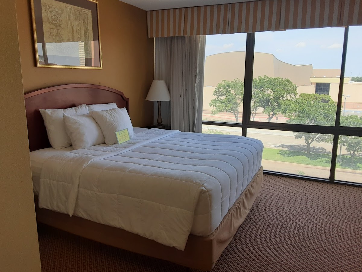 MCM Eleganté Hotel & Suites Lubbock