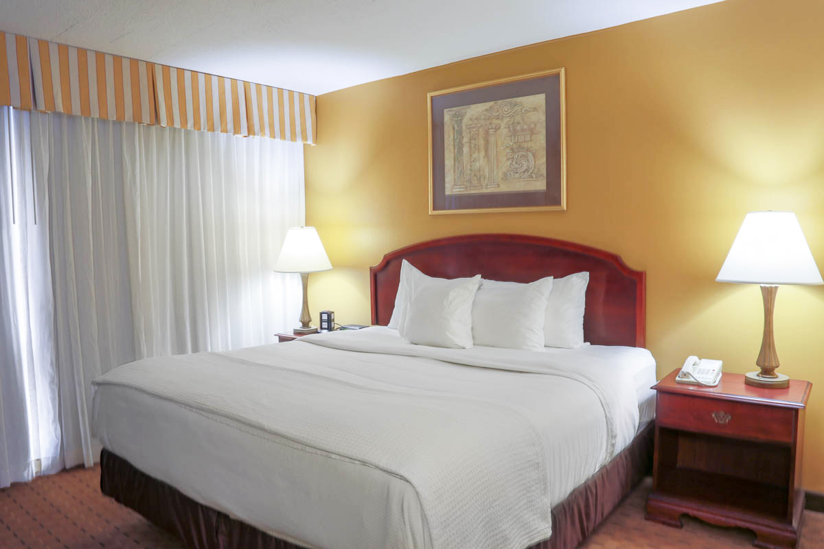 MCM Eleganté Hotel & Suites Lubbock