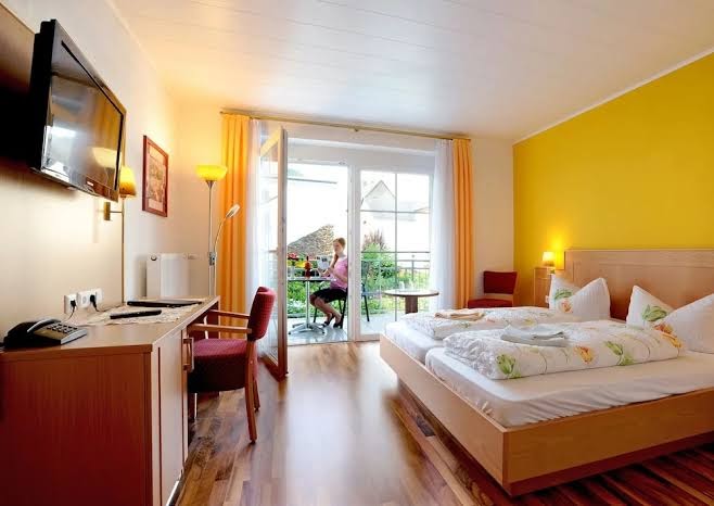 Hotel zum Moselstrand