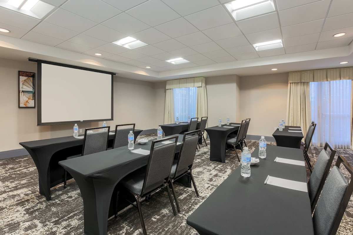 Hilton Garden Inn Melville