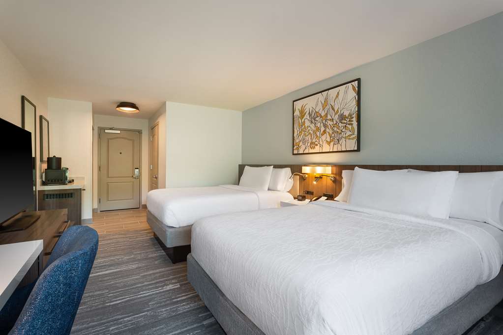 Hilton Garden Inn Melville