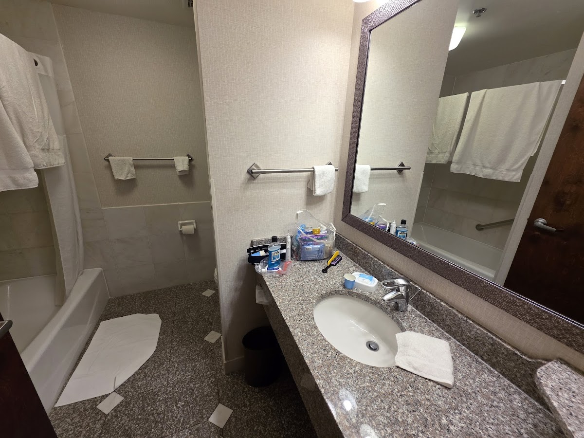 Drury Inn & Suites Indianapolis Northeast