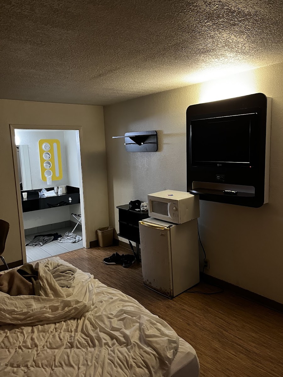 Motel 6 Mount Pleasant, TX