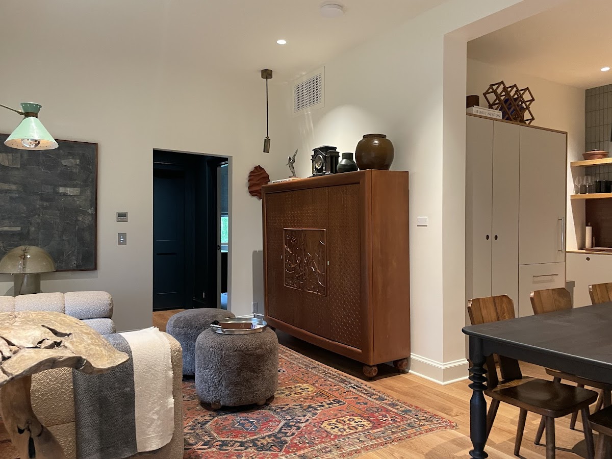 Harry's Guest House