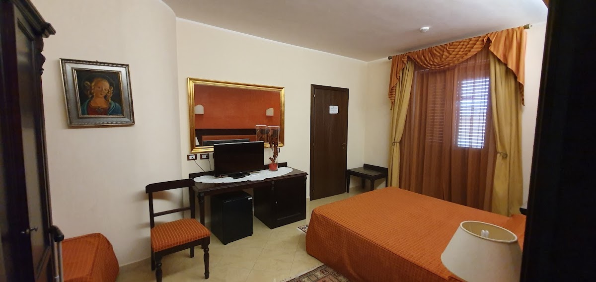 Sammartano Hotel