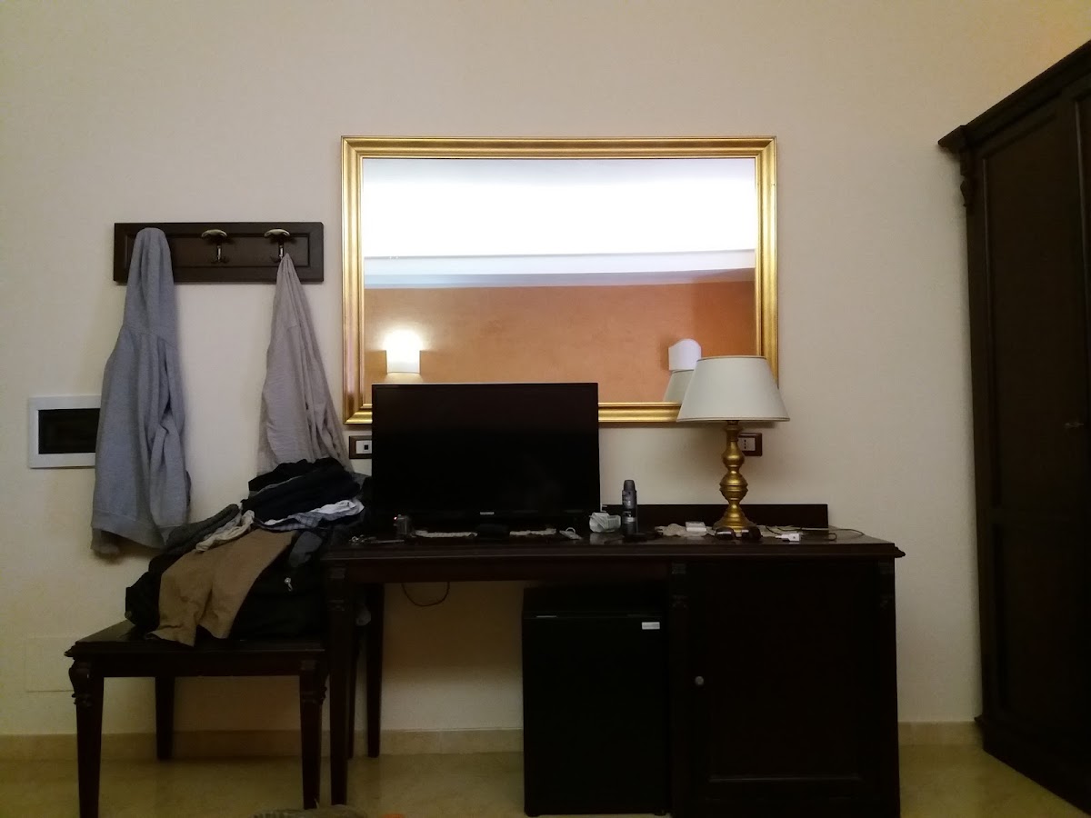 Sammartano Hotel